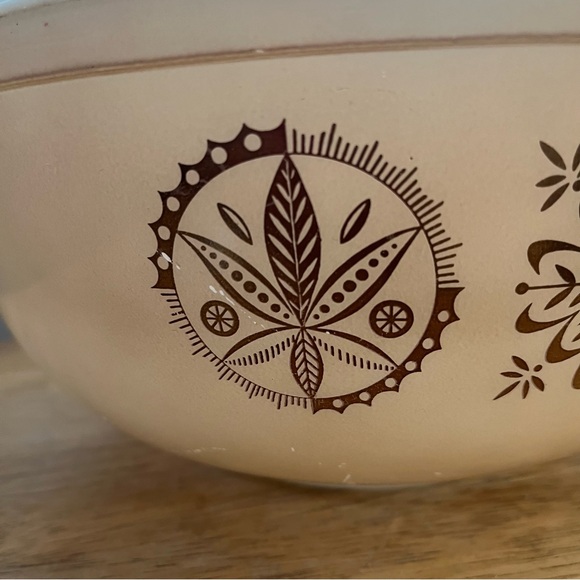 Vintage Pyrex gold Hex Signs 4 quart Mixing Bowl 404 1958 promotional item - Picture 5 of 7